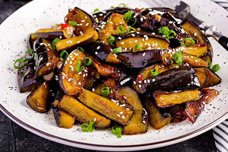 Frites d'aubergine au four 