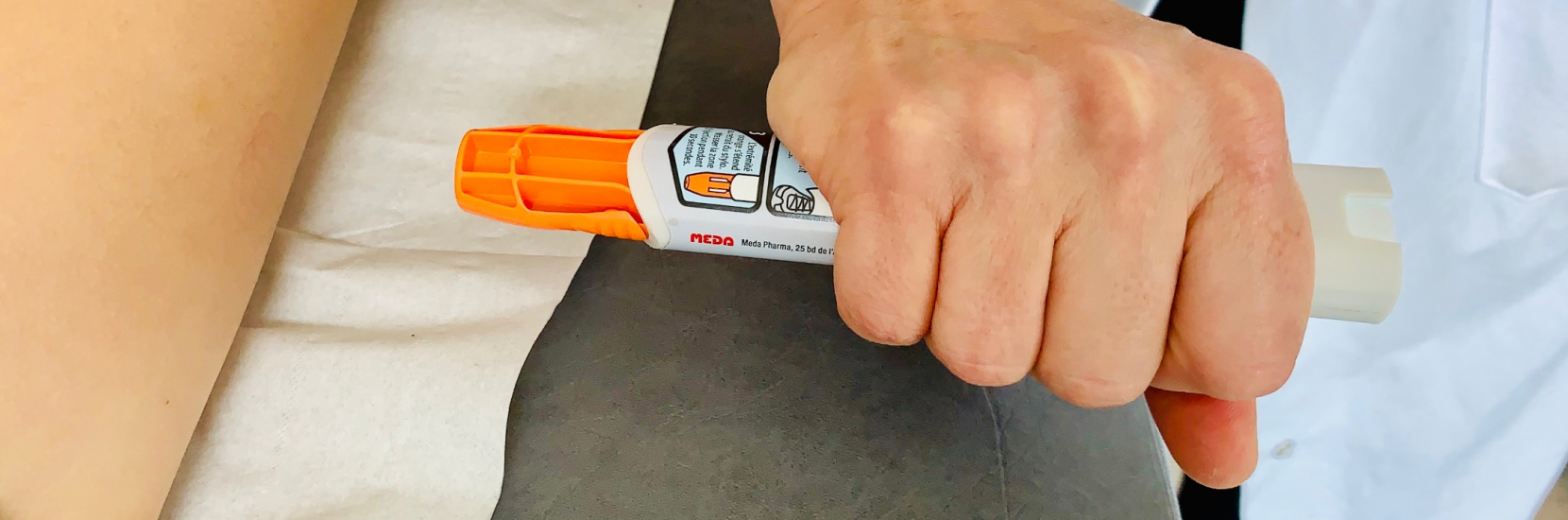 Utilisation des stylos auto-injecteurs d'adrénaline FASTJEKT EPIPEN®, ANAPEN® et JEXT®